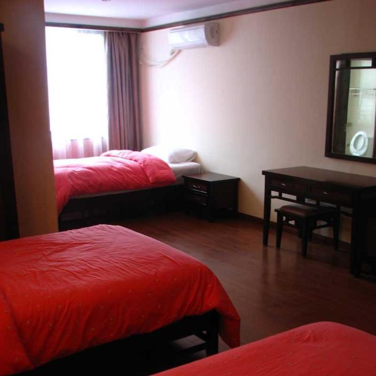 Bajie Youth Hostel Zhangjiajie Luaran gambar