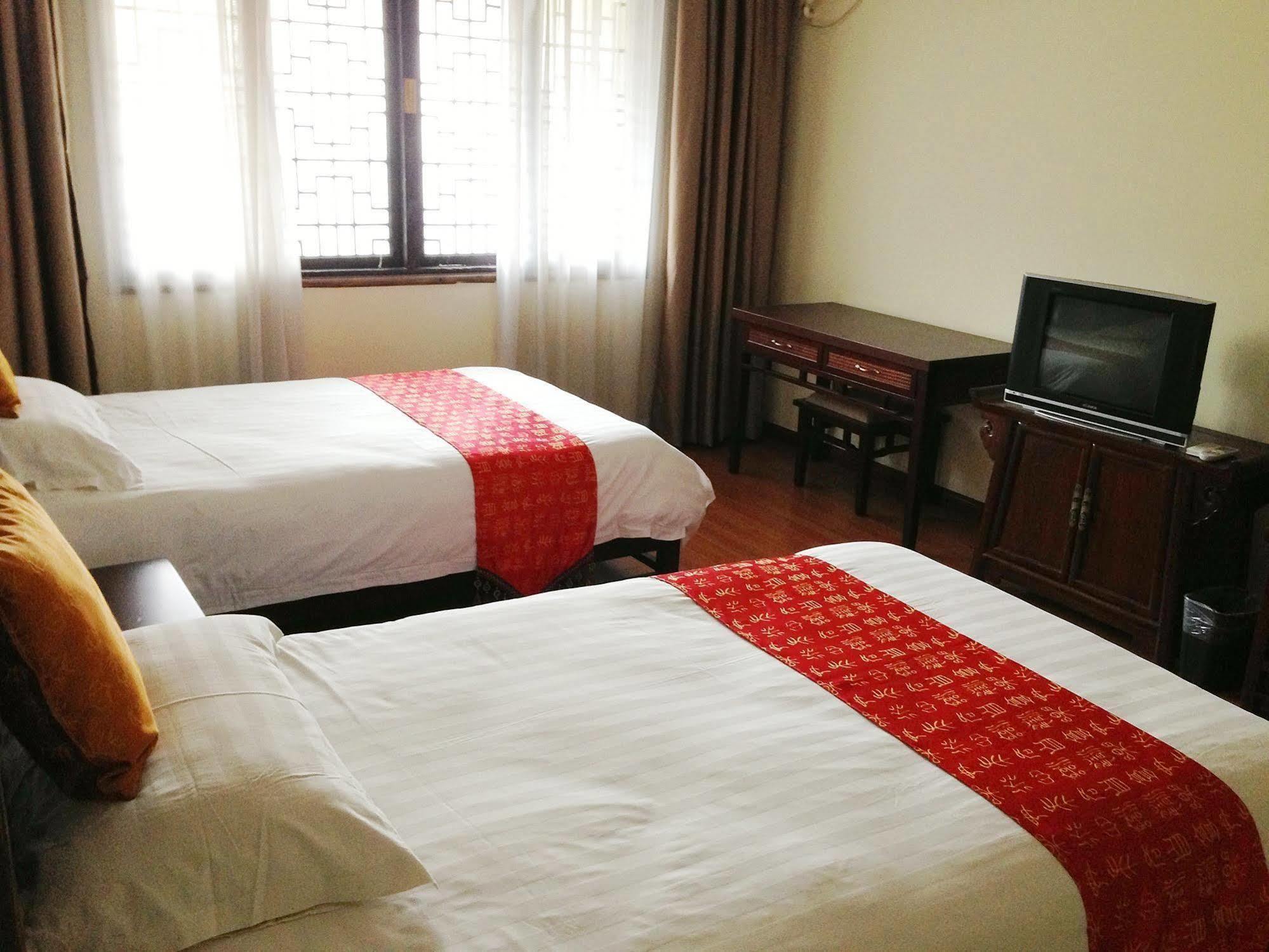 Bajie Youth Hostel Zhangjiajie Luaran gambar