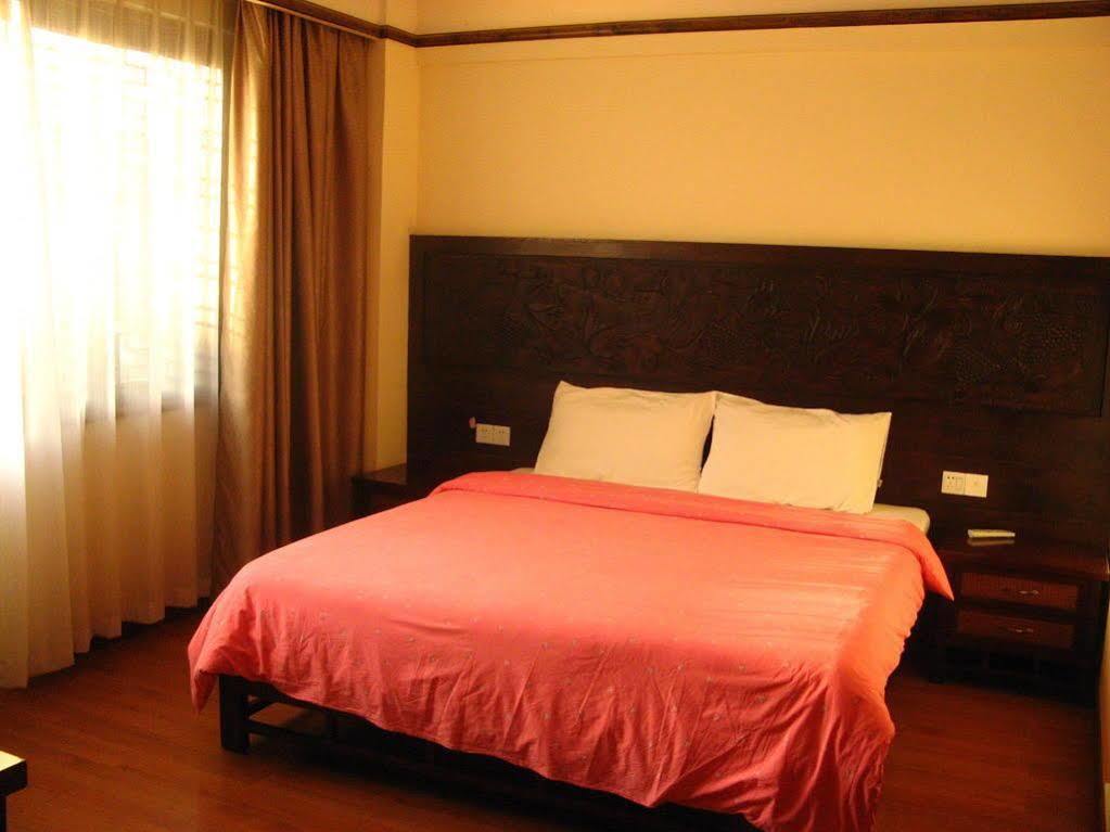 Bajie Youth Hostel Zhangjiajie Luaran gambar